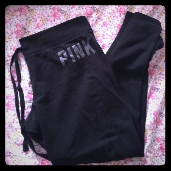 VS Pink fleece leggings