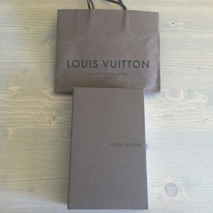 Louis Vuitton wallet packaging and bag