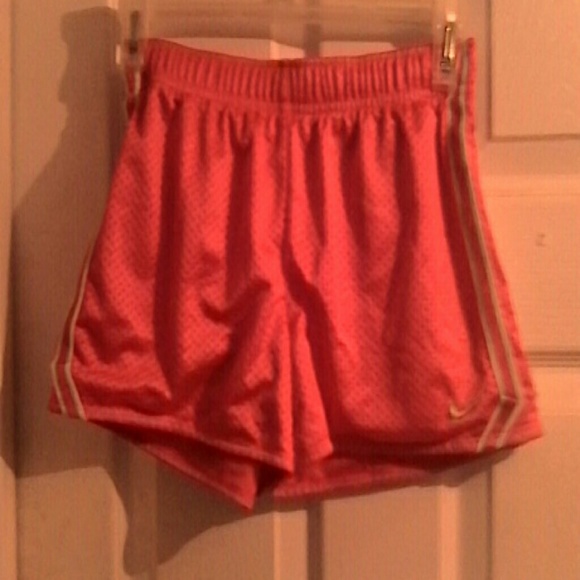 Brand Nike dri fit gym shorts sz. M