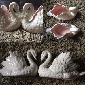 Set of 2 vintage swan planters