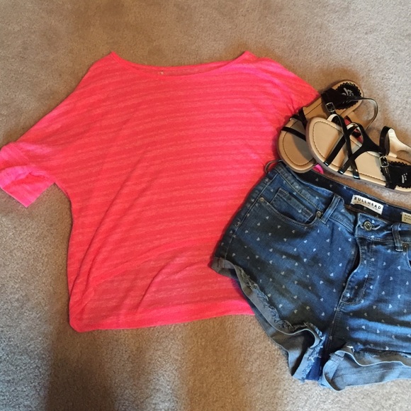 Neon pink crop top - Picture 1 of 2