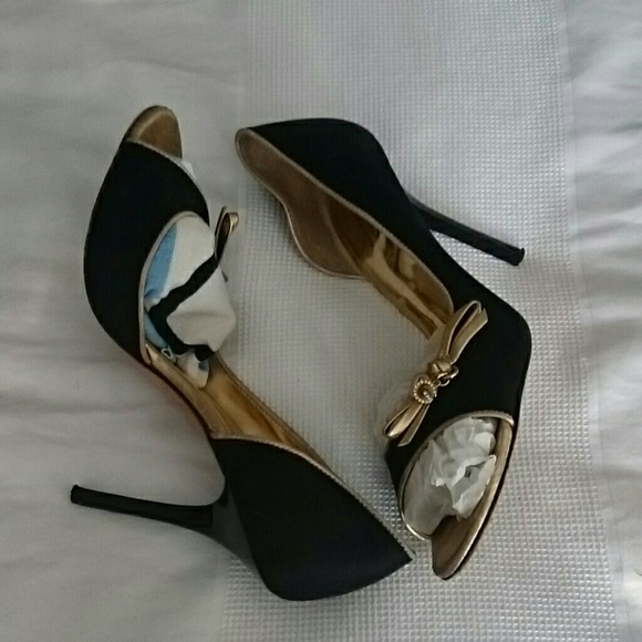 Black Satin Charm Pumps