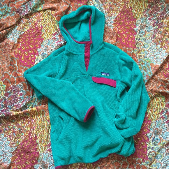 Patagonia re tool hooded sweater