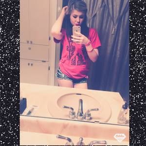 Meet your Posher, Brianna