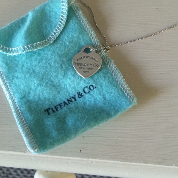 Tiffany and Co return to Tiffany necklace