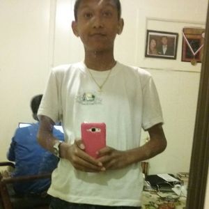 Meet your Posher, Sandesh