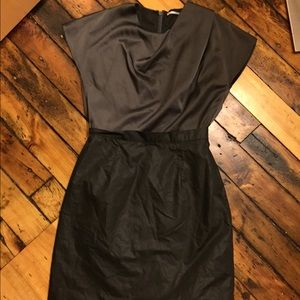 Uniqlo grey dress. Size medium.