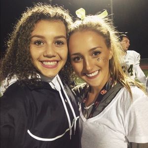 Meet your Posher, Holly