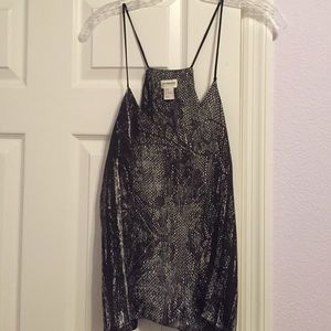 Snake skin tank