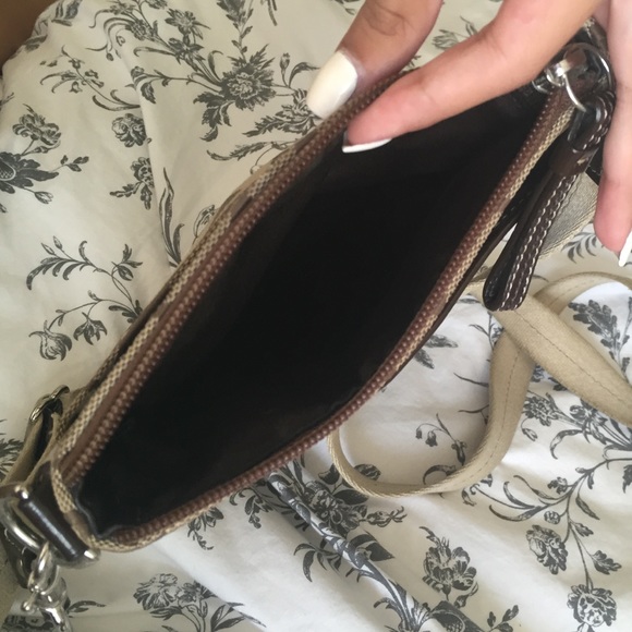 Coach side bag 💞💞💞💞 - Picture 2 of 2