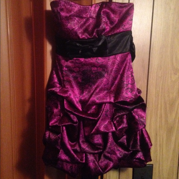 🎉🎉Gorgeous Cocktail Dress