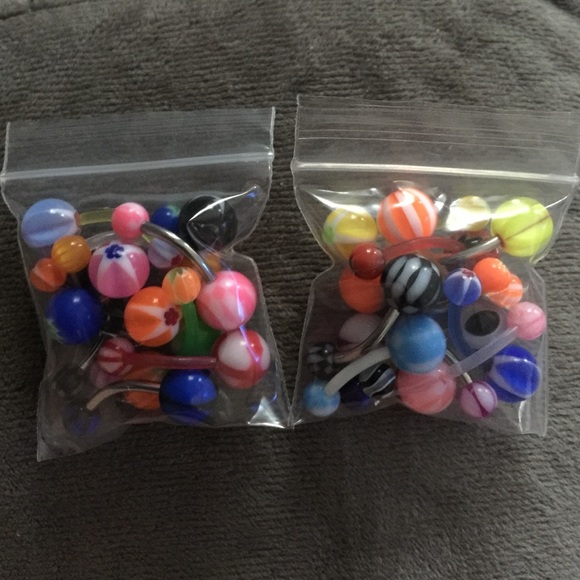 Belly rings (24)