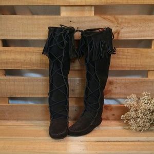 Minnetonka tall suede fringe boots