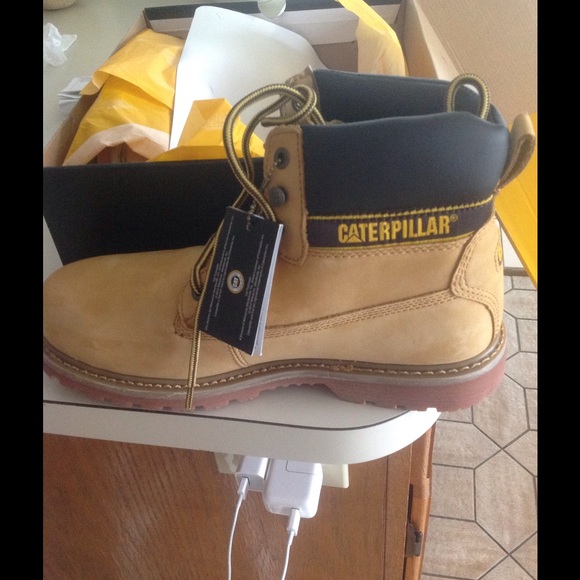Men's boots