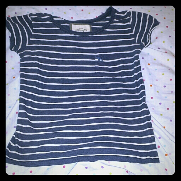 Abercrombie & Fitch Top