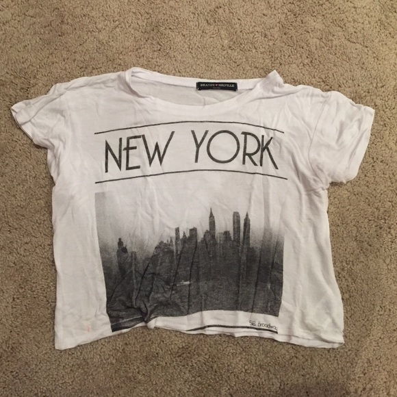 Brandy Melville New York Crop Top