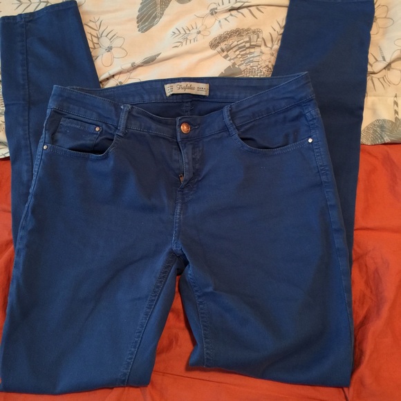 Blue skinny jeans