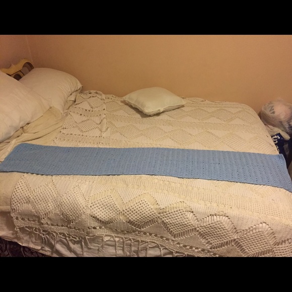 HAND MADE SCARF - Picture 2 of 4