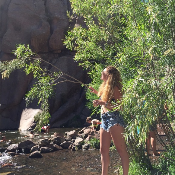 Meet your Posher, Courtney