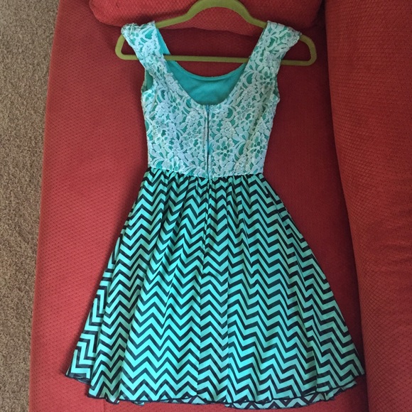 ❤️SOLD❤️ - Picture 2 of 4