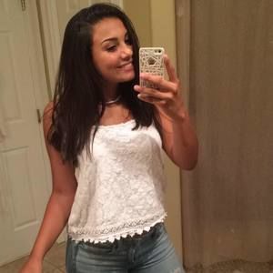 Meet your Posher, Cierra