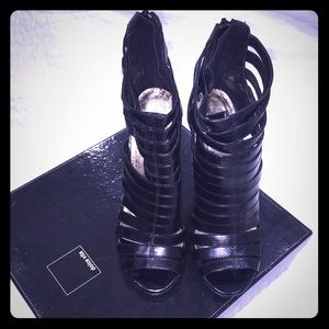 DolceVita gladiatorstyled,leather sandals