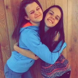 Meet your Posher, Alexys