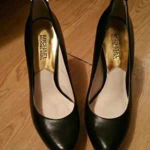 👠👠Gorgeous Michael Kors stilletos👠👠