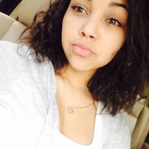 Meet your Posher, Channelle