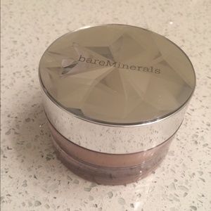 Bare minerals