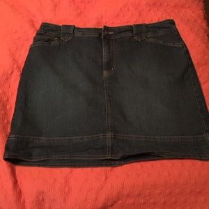 Jean skort with stretch