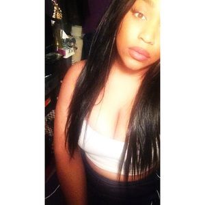 Meet your Posher, Asya