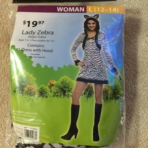 Halloween Zebra costume👻