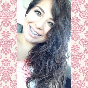 Meet your Posher, Briana