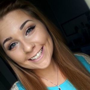 Meet your Posher, Makayla