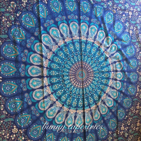 Tapestry - Blue Medallion - Picture 2 of 3