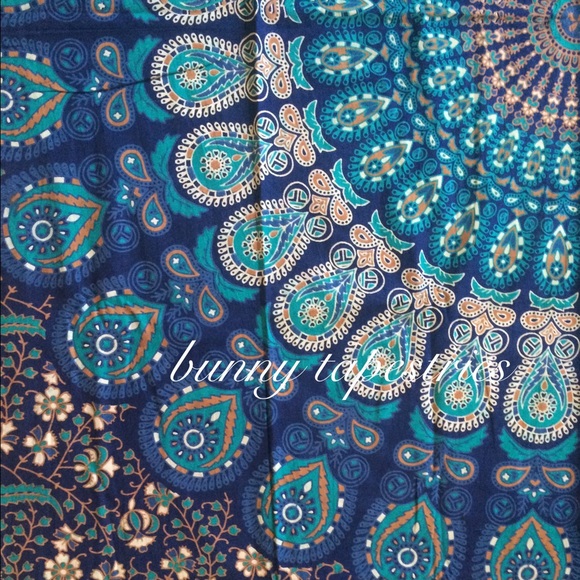 Tapestry - Blue Medallion - Picture 3 of 3