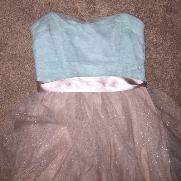 homecoming dress - Picture 4 of 4