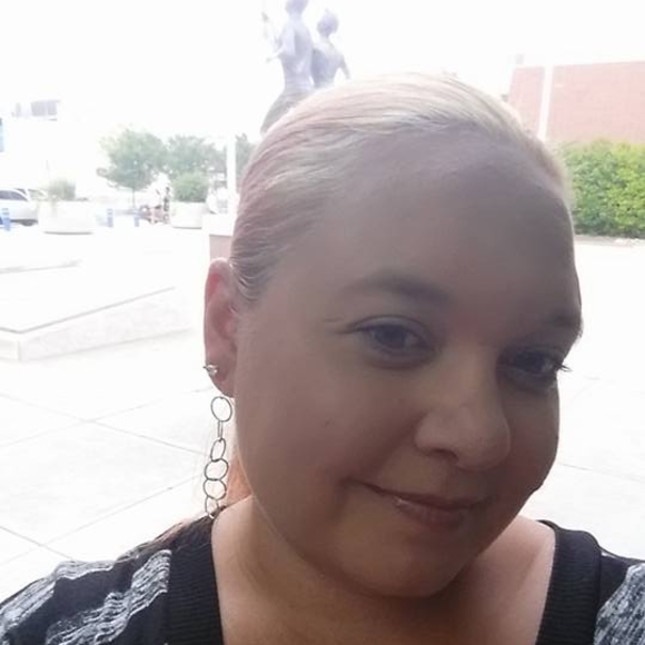 Meet your Posher, Brandy