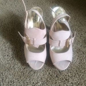 Nude heels