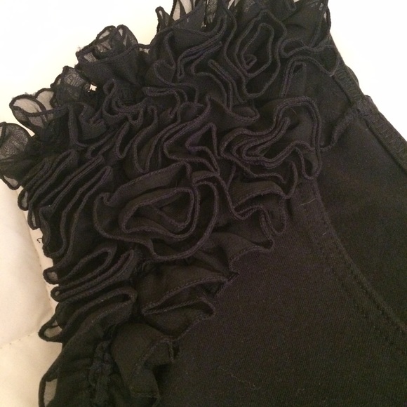 Ruffled Sleeve Body-con Dress - Picture 4 of 4