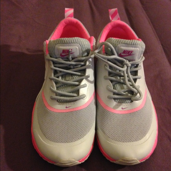 Pink and grey Nike air max Thea's
