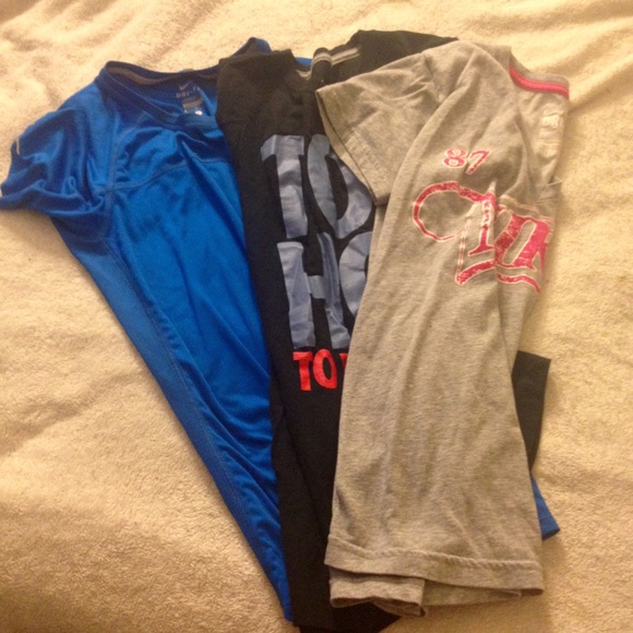 Nike shirt bundle