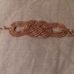 Rose gold link bracelet