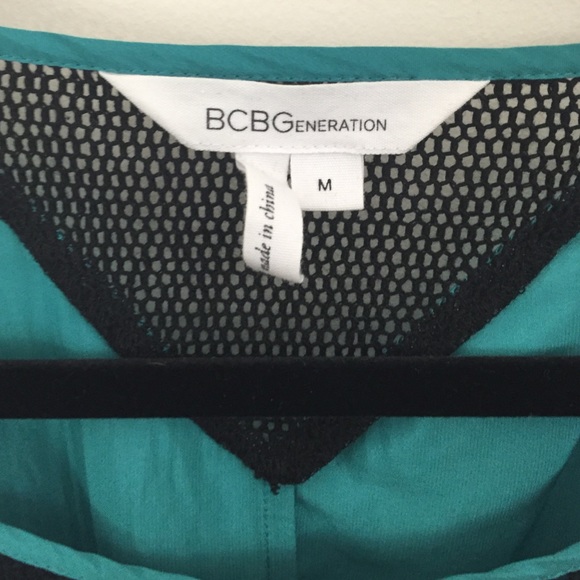 BCBGeneration turquoise top - Picture 2 of 4