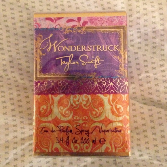 Taylor Swift Wonderstruck Perfume