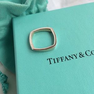 Tiffany & Co. Frank Gehry Torque Ring