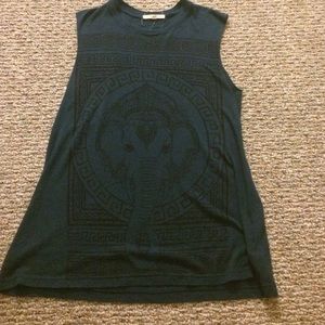 UO elephant tank