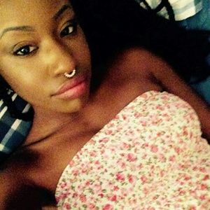 Meet your Posher, Ma'reisha