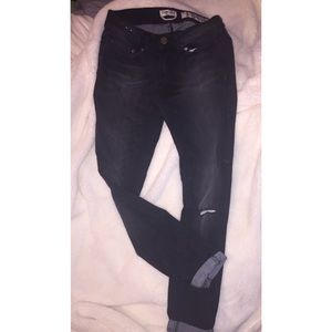 NEVER WORN black jeans w knee slits